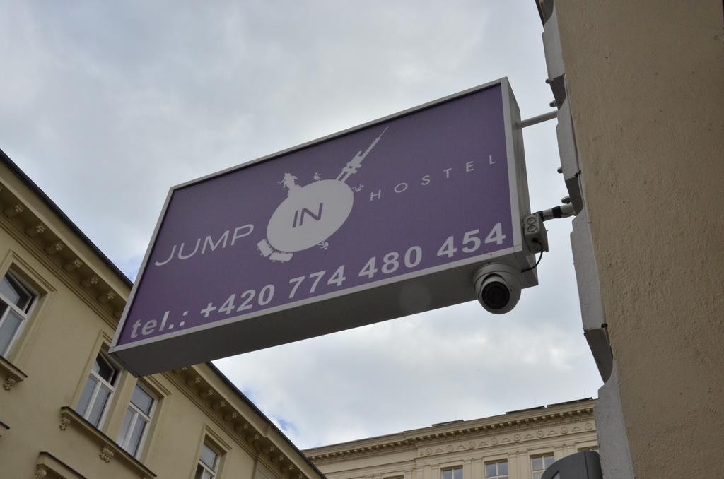 Jump In Hostel Prag
