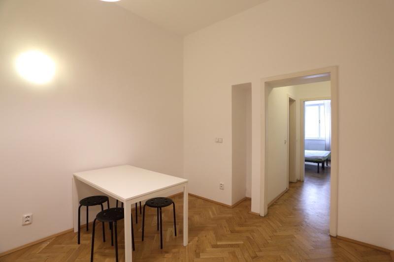 Jump In Hostel * Prag