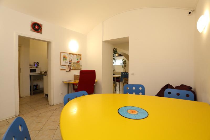 Jump In Hostel Vandrarhem *